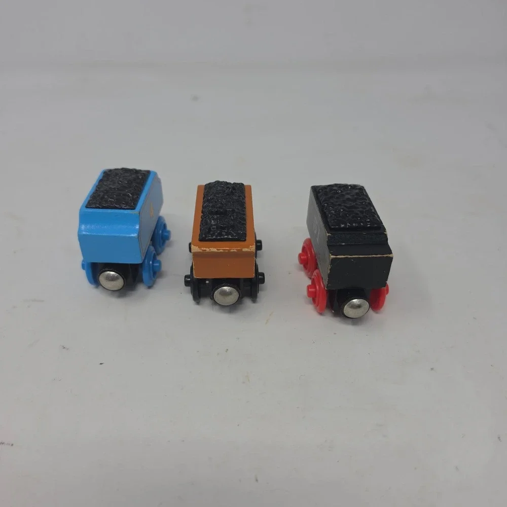 Thomas Friends Wooden Railway Gordon Hiro Duke Tenders Coal Cars Lot of 3.  X